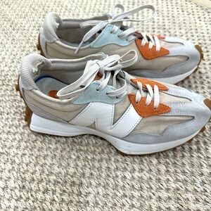 New Balance 327-Women’s size 8